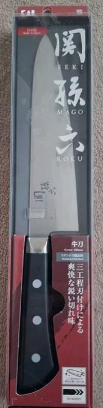  KAI nóż szefa kuchni KAI Seki Magoroku Akane 210mm